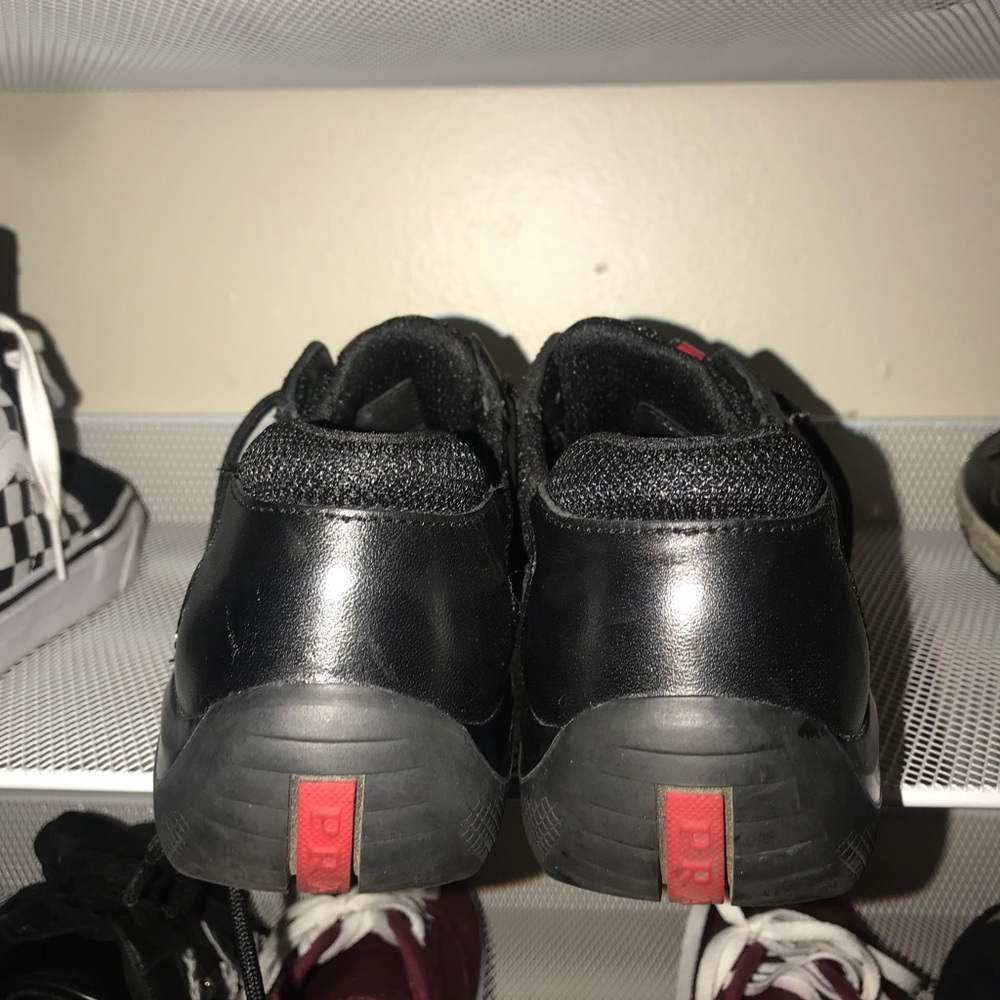 Shoes - Picture 4 of 4